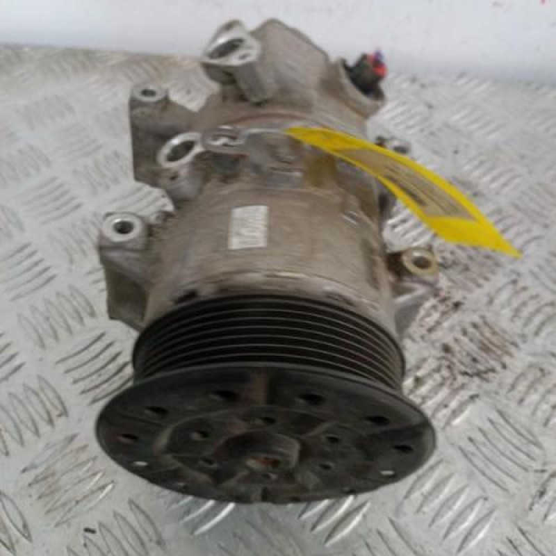 Compresseur clim TOYOTA RAV4 3