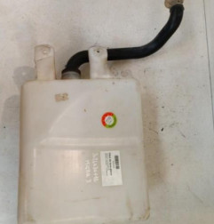 Vase de lave glace NISSAN MICRA 3 Photo n°1