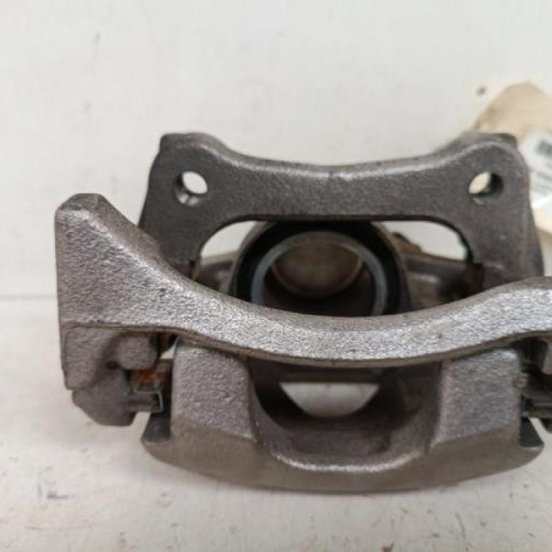 Etrier avant droit (freinage) RENAULT CLIO 5 Etrier avant droit (freinage) RENAULT CLIO 5