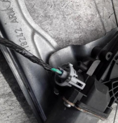 Leve vitre electrique avant droit RENAULT GRAND MODUS Photo n°3
