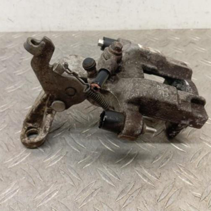 Etrier arriere gauche (freinage) PEUGEOT 308 2 SW