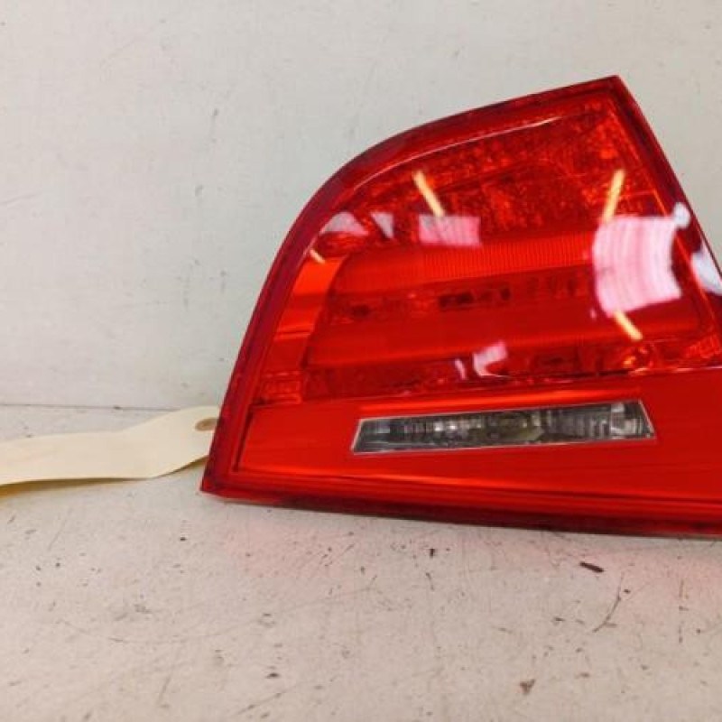 Feu arriere secondaire gauche (feux) BMW SERIE 3 E90 Feu arriere secondaire gauche (feux) BMW SERIE 3 E90