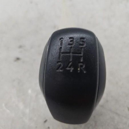 Pommeau de vitesses PEUGEOT 208 1