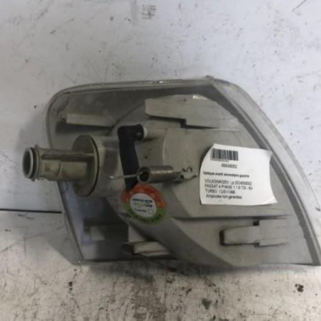 Optique avant secondaire gauche (feux)(clignotant) VOLKSWAGEN PASSAT 4