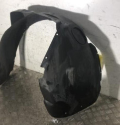 Pare boue avant gauche VOLKSWAGEN PASSAT 4