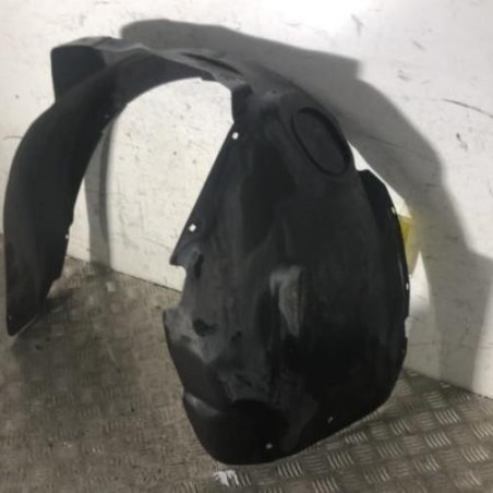 Pare boue avant gauche VOLKSWAGEN PASSAT 4