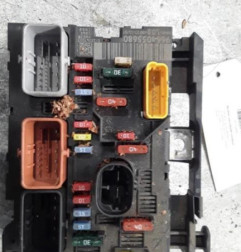 Boitier servitude moteur (BSM) CITROEN C4 GRAND PICASSO 1 Photo n°1