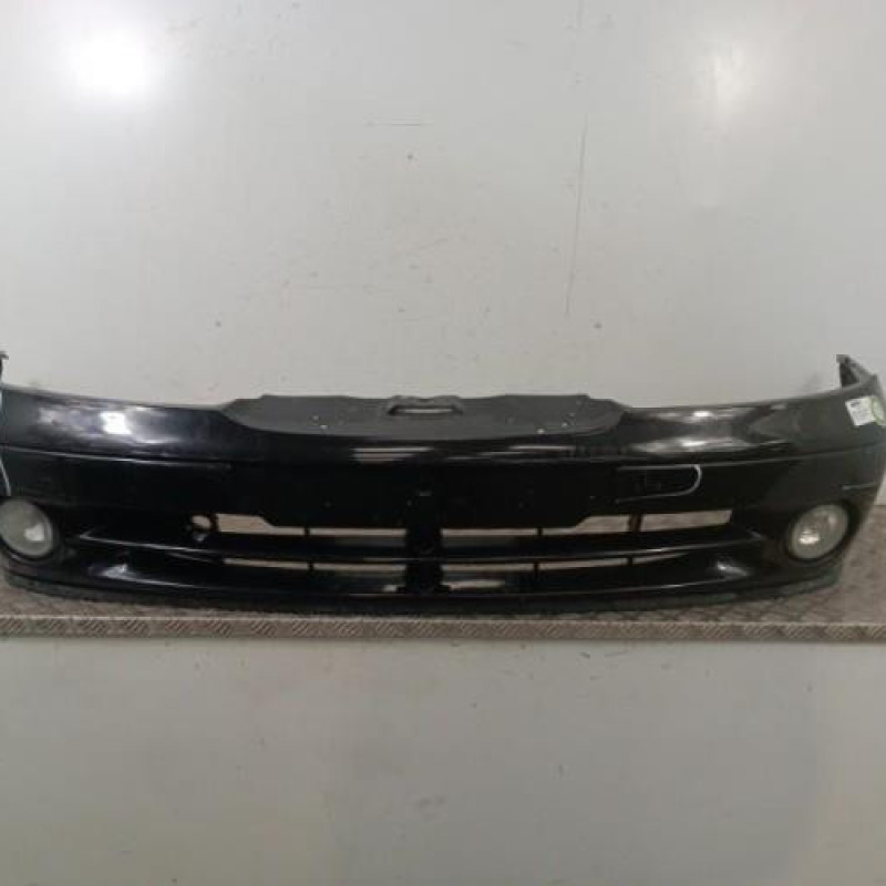 Pare choc avant RENAULT MEGANE 1 Pare choc avant RENAULT MEGANE 1