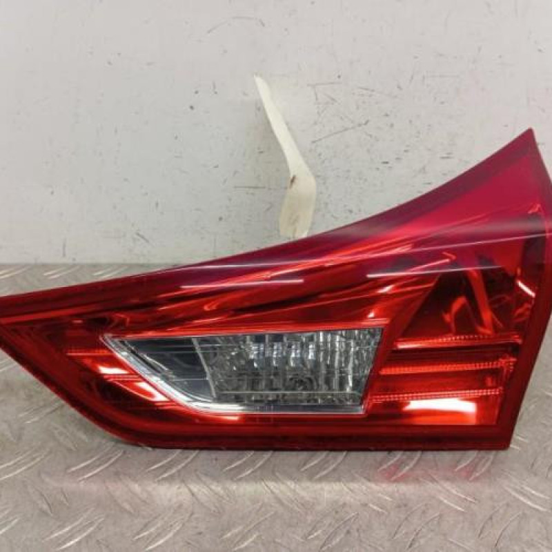 Feu arriere secondaire droit (feux) TOYOTA AURIS 2 Feu arriere secondaire droit (feux) TOYOTA AURIS 2
