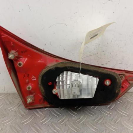 Feu arriere secondaire droit (feux) TOYOTA AURIS 2