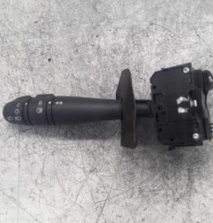Commodo phare RENAULT CLIO 2 CAMPUS Photo n°1