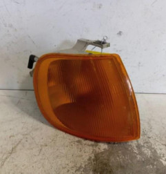 Optique avant secondaire droit (feux)(clignotant) VOLKSWAGEN POLO 3 Photo n°1
