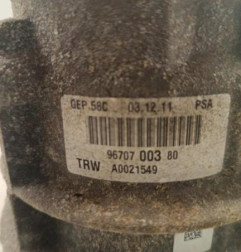 Pompe de direction PEUGEOT 308 1 SW Photo n°4