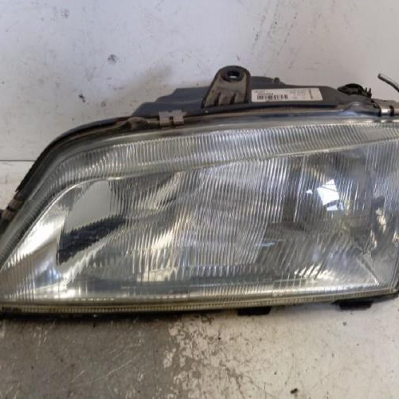 Optique avant principal gauche (feux)(phare) PEUGEOT 306