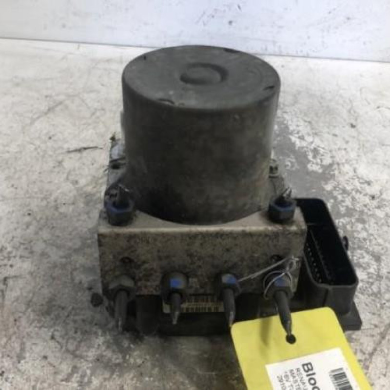 Bloc ABS (freins anti-blocage) RENAULT MASTER 3 Bloc ABS (freins anti-blocage) RENAULT MASTER 3