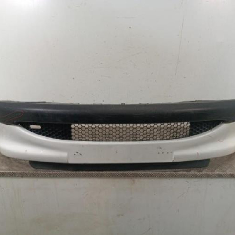 Pare choc avant PEUGEOT 206
