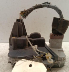 Serrure avant gauche PEUGEOT 307