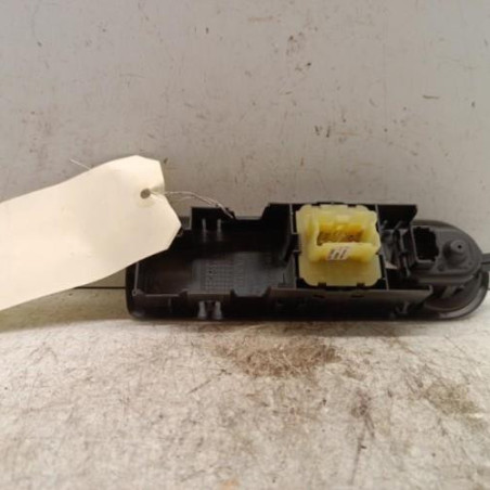 Interrupteur de leve vitre avant gauche RENAULT CLIO 4