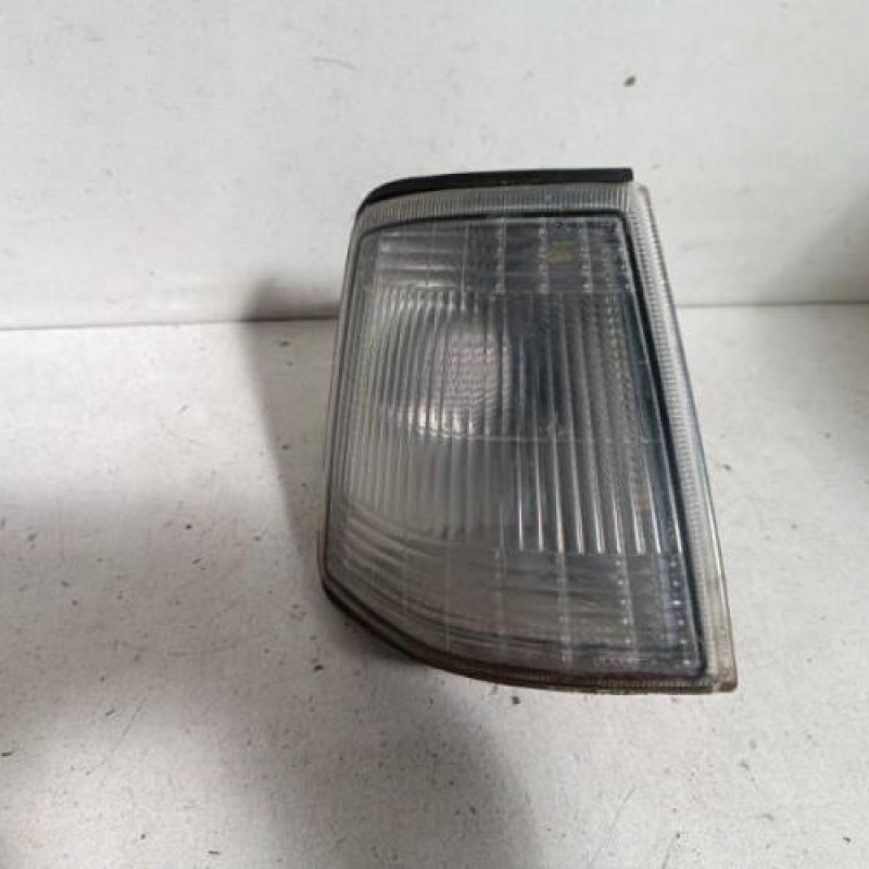 Optique avant secondaire droit (feux)(clignotant) PEUGEOT 309