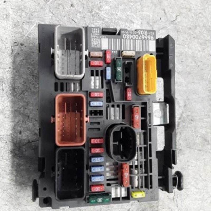 Boitier servitude moteur (BSM) PEUGEOT 308 1