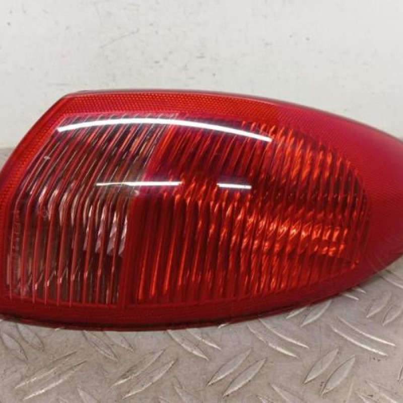 Feu arriere principal droit (feux) ALFA ROMEO 147