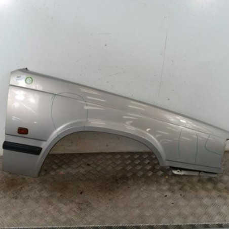 Aile avant droit VOLVO 940 Photo n°1