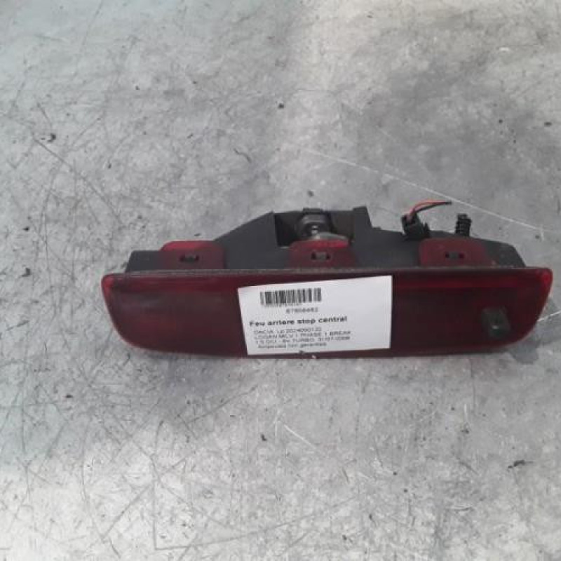 Feu arriere stop central DACIA LOGAN MCV 1 Feu arriere stop central DACIA LOGAN MCV 1