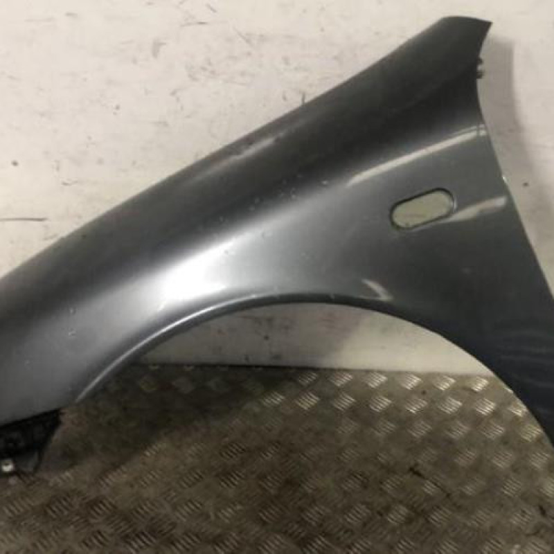 Aile avant gauche SEAT TOLEDO 2