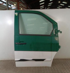 Porte avant droit MERCEDES VITO 638 Photo n°1