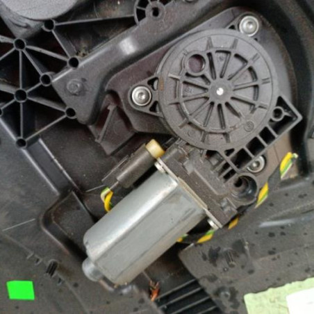Leve vitre electrique avant gauche FORD FIESTA 5