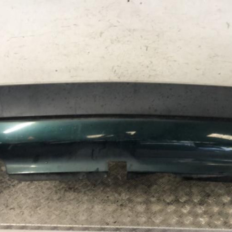 Pare choc arriere CITROEN XANTIA Pare choc arriere CITROEN XANTIA