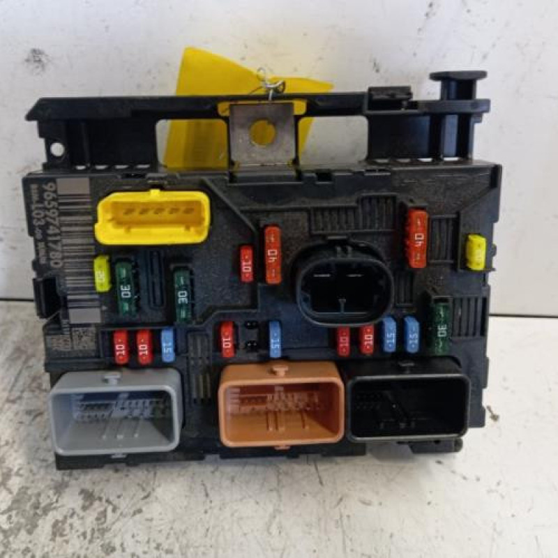 Boitier servitude moteur (BSM) CITROEN C3 1 Boitier servitude moteur (BSM) CITROEN C3 1