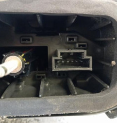 Feu arriere principal droit (feux) VOLKSWAGEN UP Photo n°3