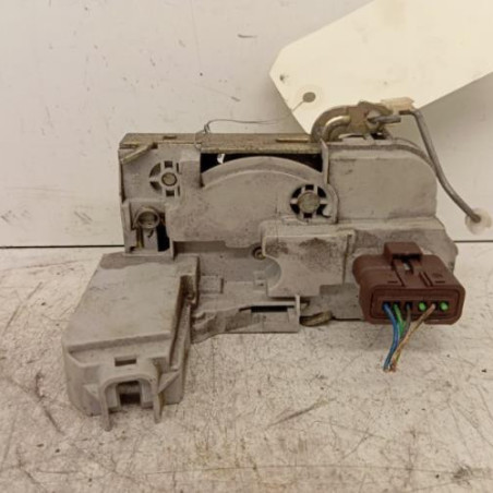 Serrure avant droit PEUGEOT 307