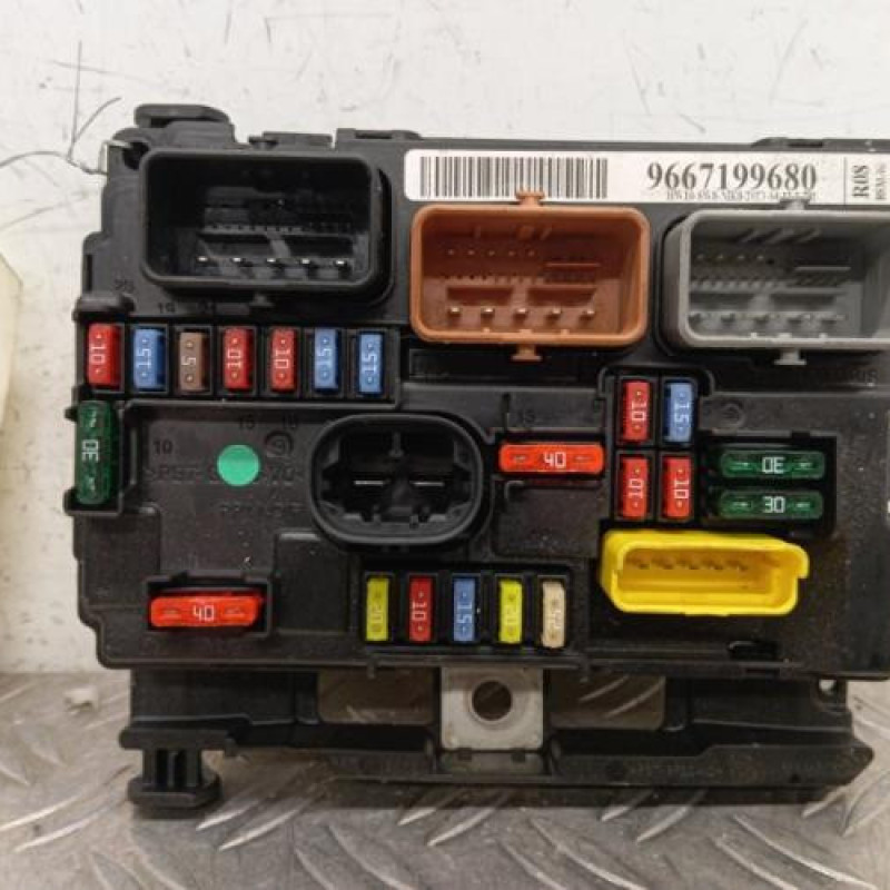 Boitier servitude moteur (BSM) CITROEN C3 2 Boitier servitude moteur (BSM) CITROEN C3 2
