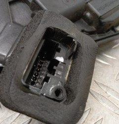Serrure arriere droit VOLKSWAGEN POLO 5 Photo n°4
