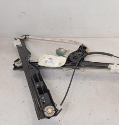 Leve vitre electrique avant droit PEUGEOT 308 2 SW Photo n°1