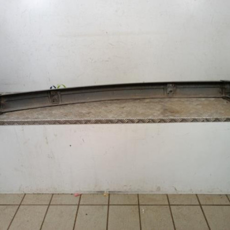 Pare choc avant PEUGEOT 305