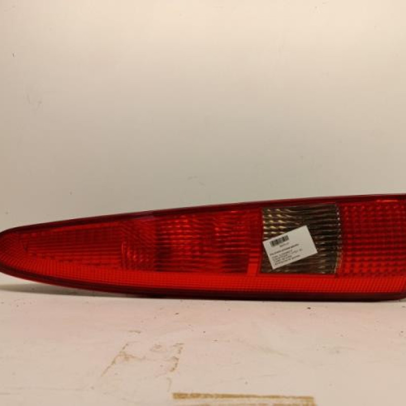 Feu arriere principal gauche (feux) FORD FUSION Feu arriere principal gauche (feux) FORD FUSION