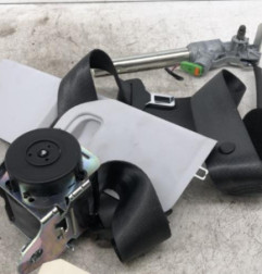 Ceinture avant droit OPEL CORSA E Photo n°1