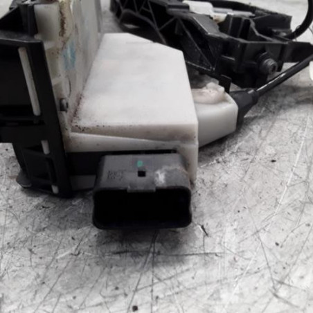 Serrure arriere droit PEUGEOT 208 1