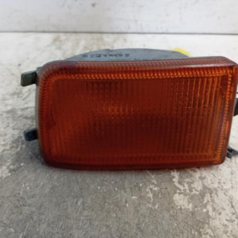 Optique avant secondaire gauche (feux)(clignotant) VOLKSWAGEN GOLF 3