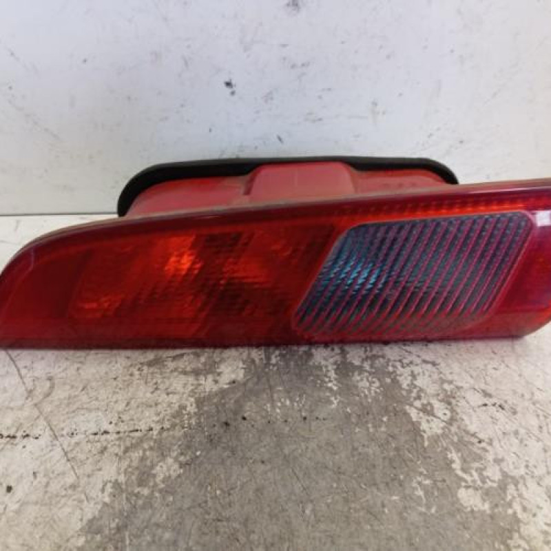 Feu arriere secondaire droit (feux) ALFA ROMEO 156 Feu arriere secondaire droit (feux) ALFA ROMEO 156