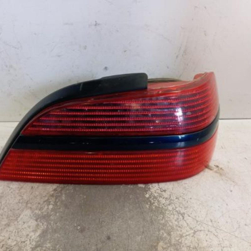 Feu arriere principal droit (feux) PEUGEOT 406 Feu arriere principal droit (feux) PEUGEOT 406