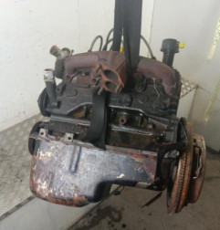 Moteur FORD FIESTA 3 Photo n°3