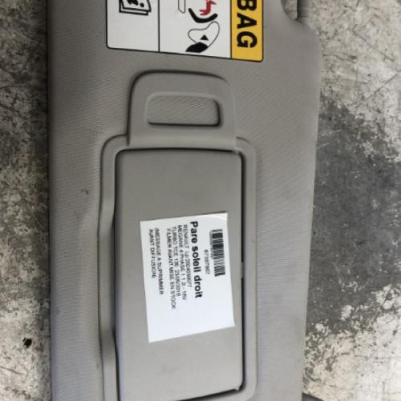 Pare soleil droit RENAULT MEGANE 4 Pare soleil droit RENAULT MEGANE 4