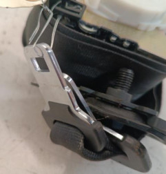 Ceinture arriere centrale PEUGEOT 5008 1