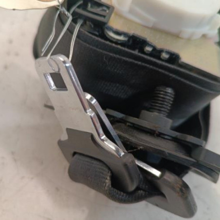 Ceinture arriere centrale PEUGEOT 5008 1