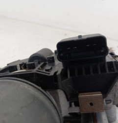 Moteur essuie glace avant gauche PEUGEOT 5008 1 Photo n°3