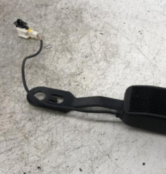 Attache ceinture avant droit PEUGEOT 207